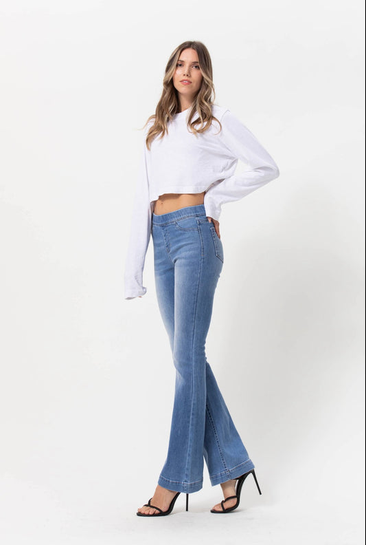 Pull-On Mid Rise Flare Denim